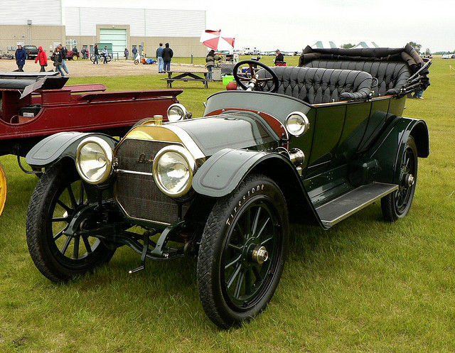 Locomobile Torpedo