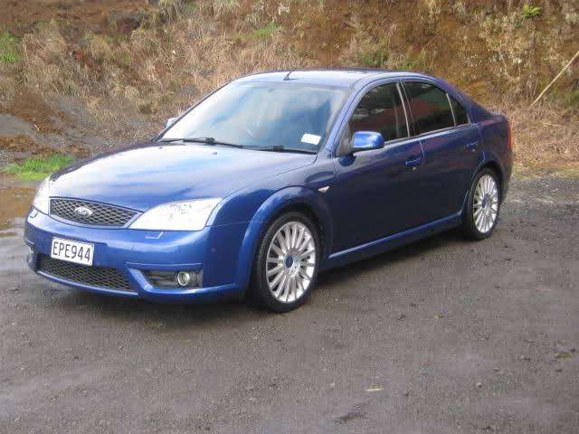 Ford Mondeo 20 Sedan