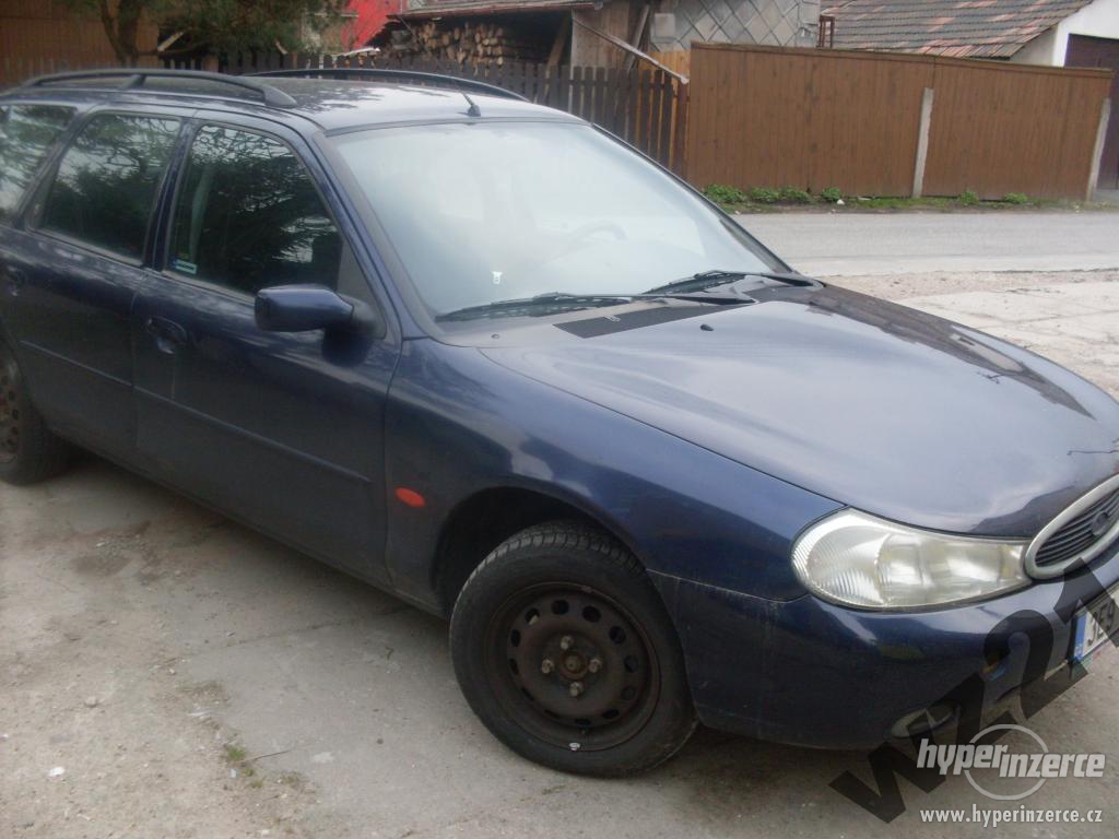 Ford Mondeo 20 Sedan