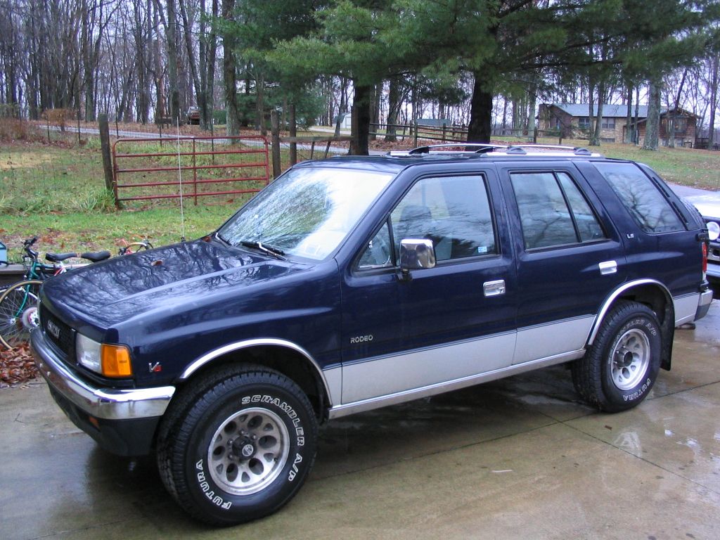 Isuzu Rodeo LS V6