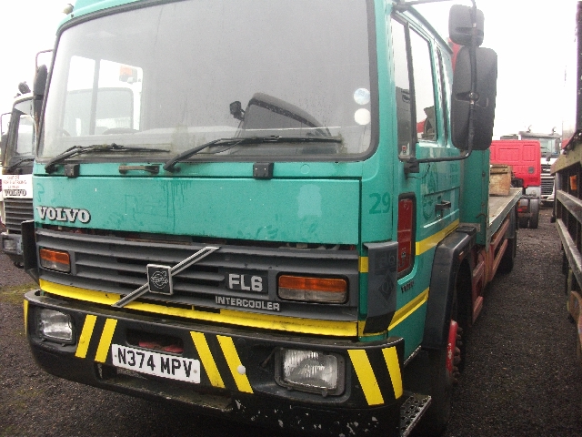 Volvo FL6 Intercooler