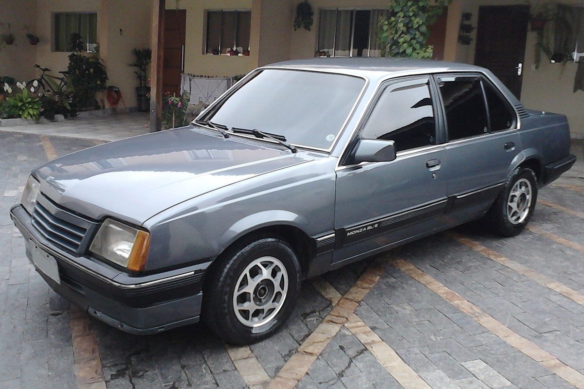 Chevrolet Monza SLE 20