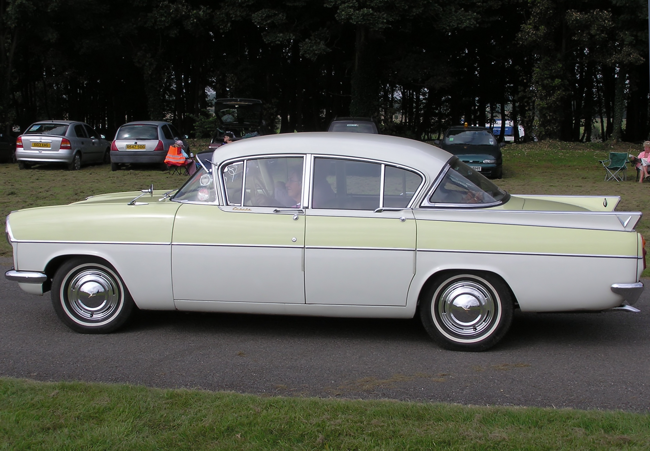 Vauxhall Cresta