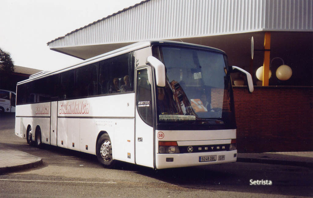 Setra S319GT-HD