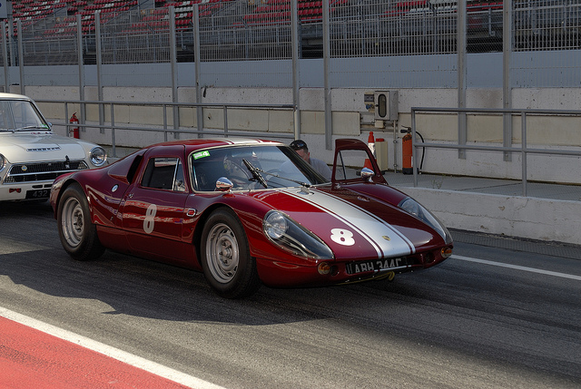 Porsche 9046