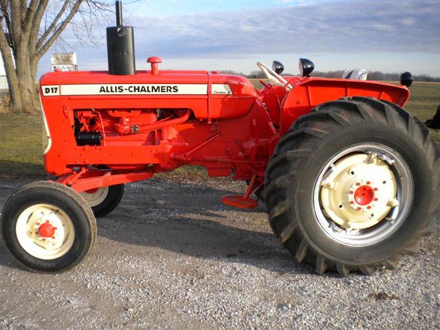 Allis-Chalmers D-17