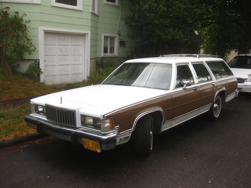 Mercury Grand Marquis Colony Park