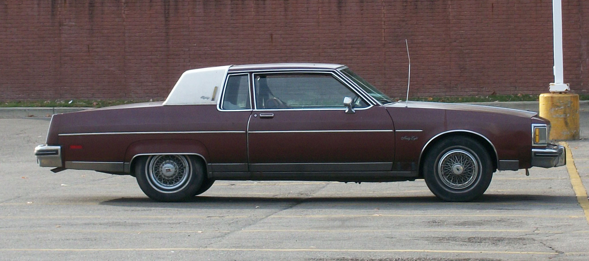 Oldsmobile Ninety Eight Regency