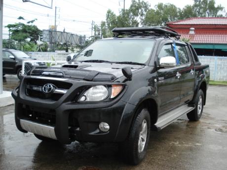 Toyota Hi Lux 4x4 Crew Cab