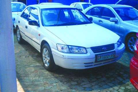 Toyota Camry LEi 24