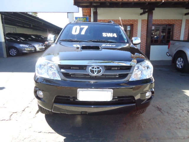 Toyota Hilux SR5 30 TDi