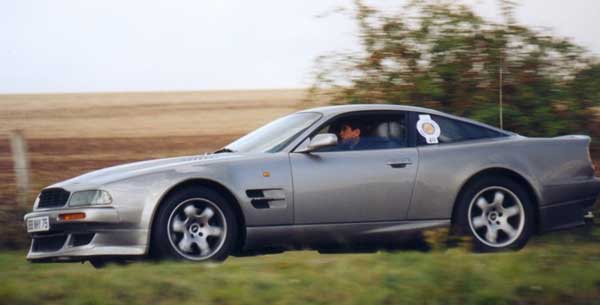 Aston Martin Virage Vantage