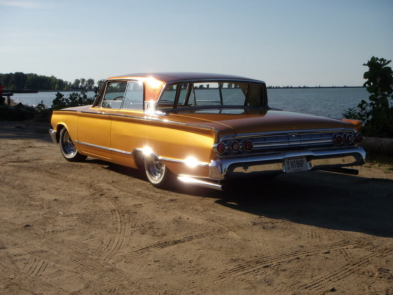 Mercury Monterey 2-dr HT