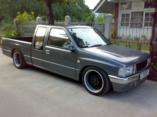 Isuzu TFR