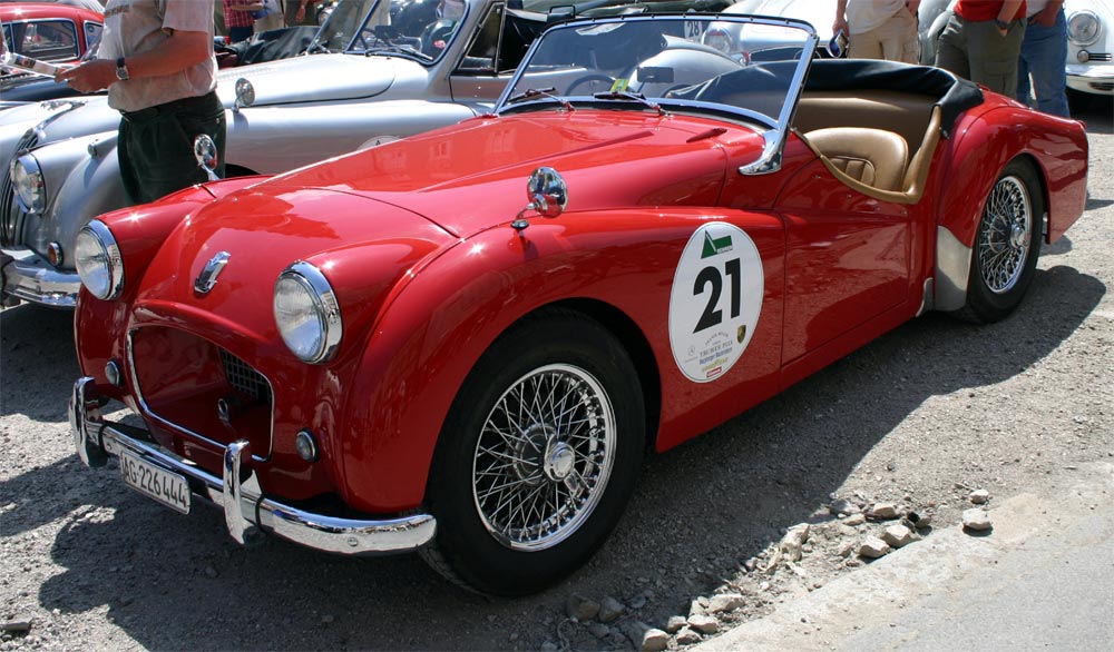 Triumph TR-2