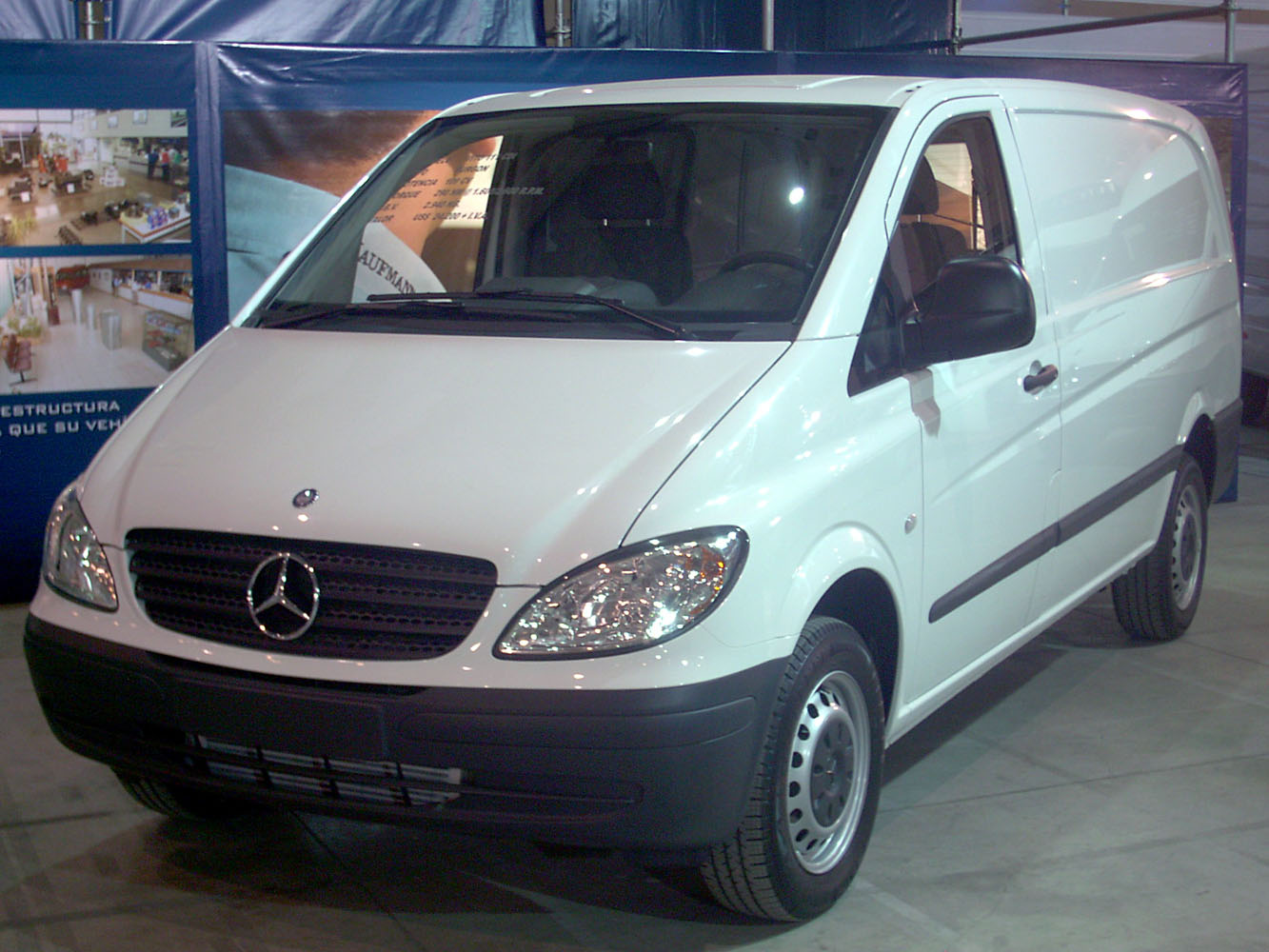 Mercedes-Benz S440