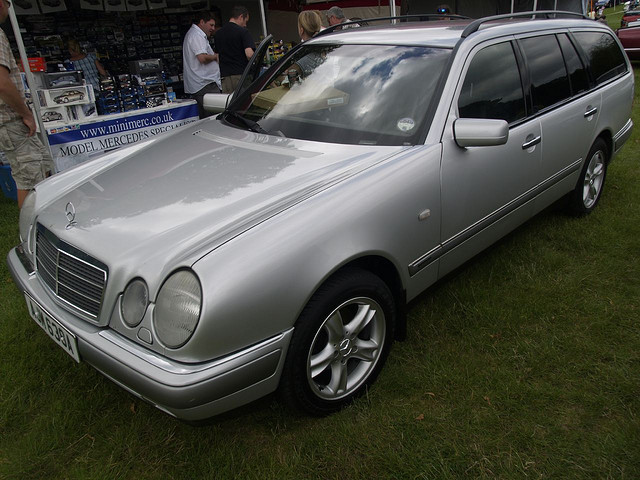 Mercedes-Benz E240 Estate