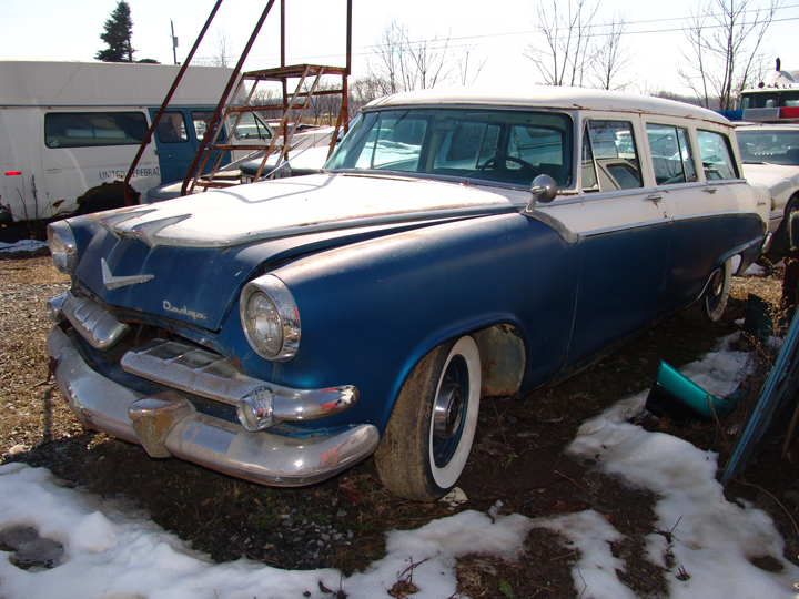 Dodge Custom Sierra wagon