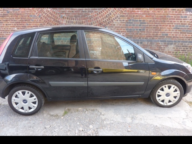 Ford Fiesta 12L 16V