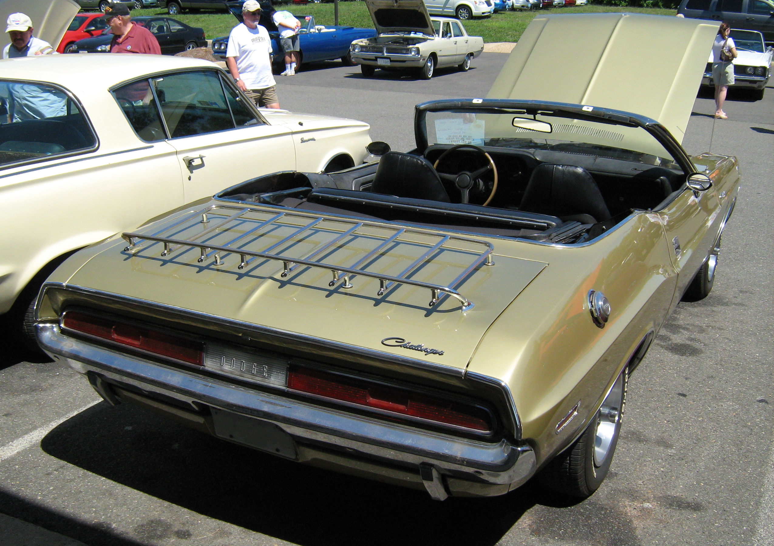 Dodge Challenger conv