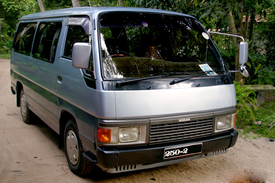 Nissan Caravan GL