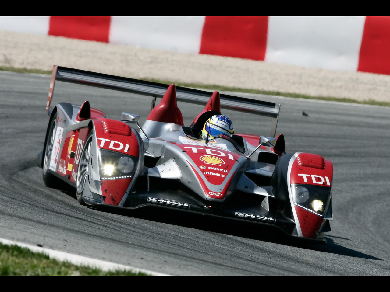 Audi R10