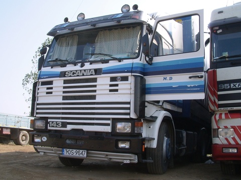 Scania 143M 400