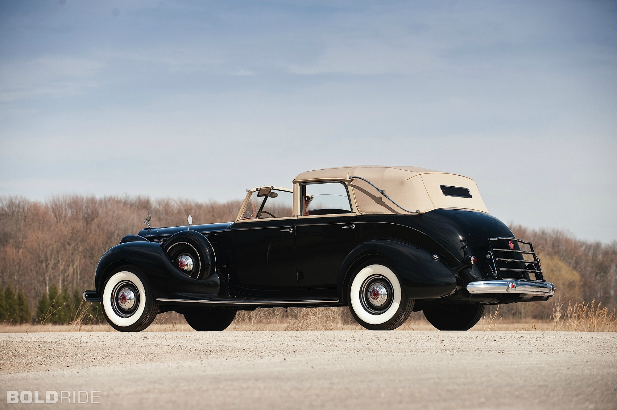 Packard 745 Cabriolet