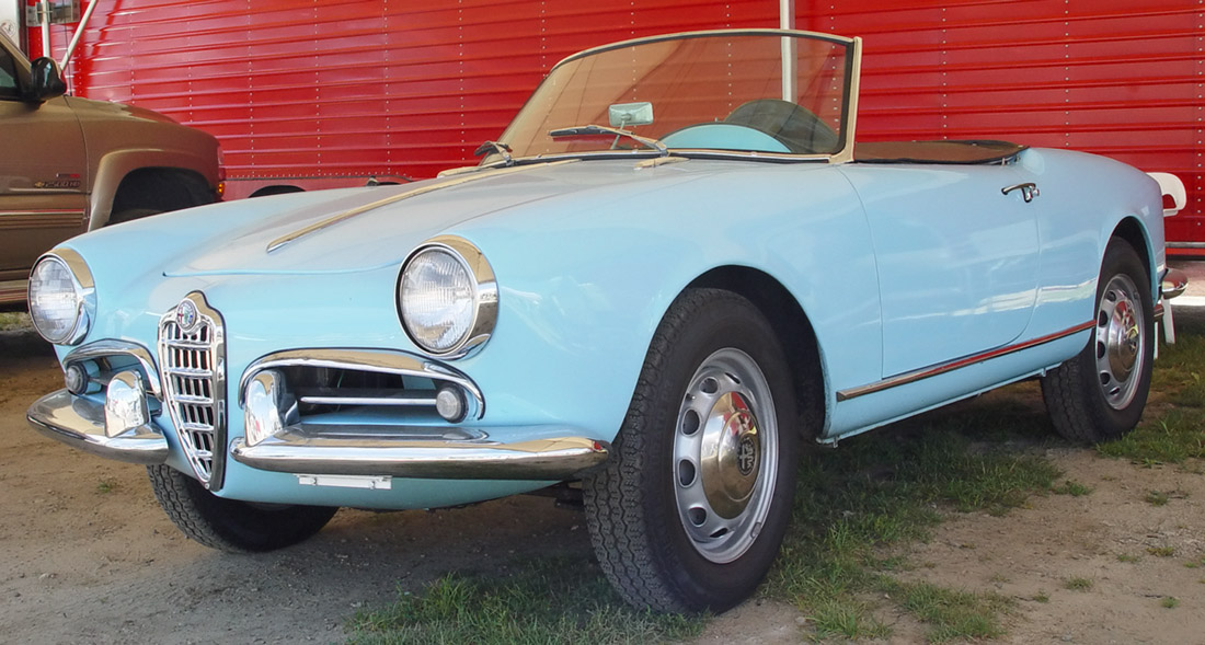 Alfa Romeo Giulia Spider