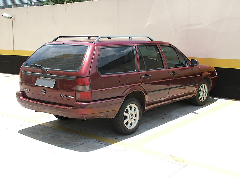 Volkswagen Quantum 2000 GLi