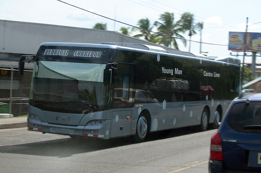 Jinhua Neoplan JNP6137G Centroliner