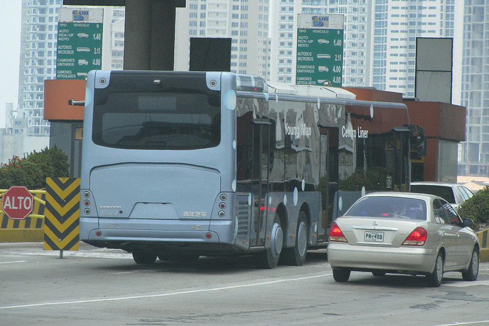 Jinhua Neoplan JNP6137G Centroliner