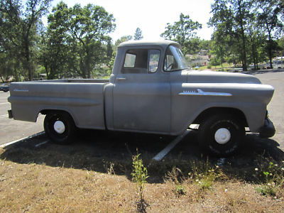 Chevrolet 3100 Apache fleetside