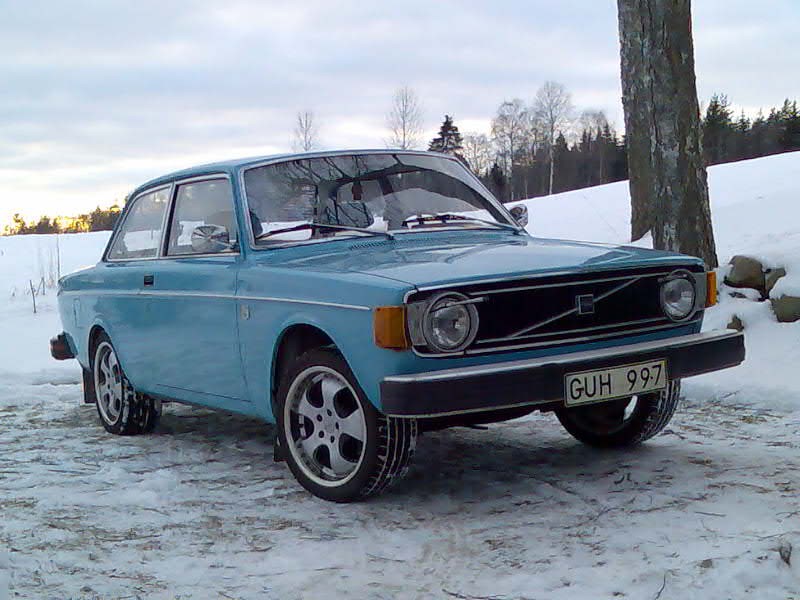 Volvo 142 DL