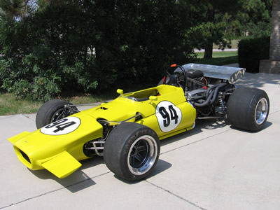 Lola T142