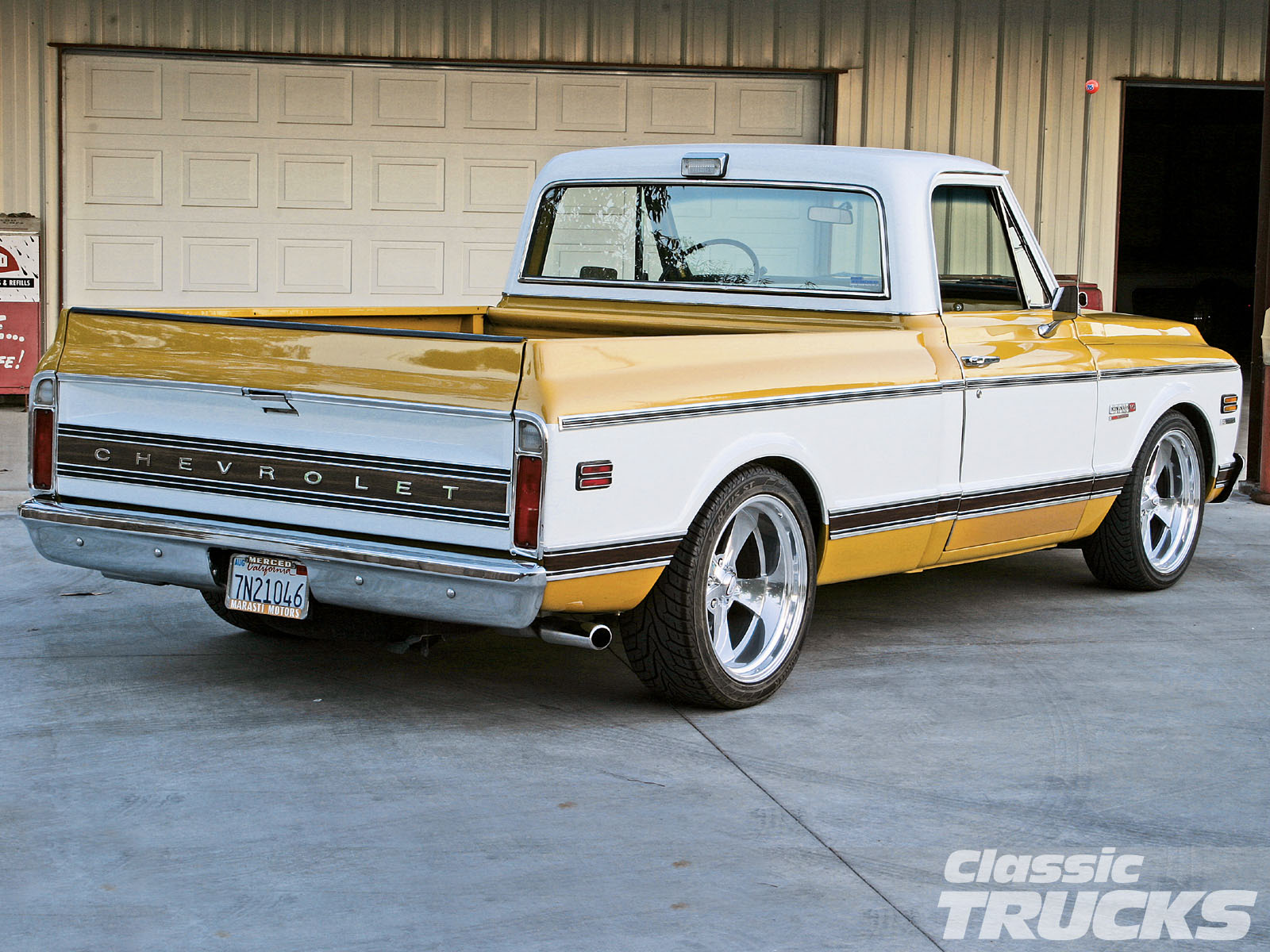 Chevrolet Super C-10