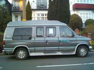 Ford E-150 Econoline