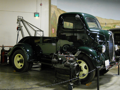 Ford COE Tow Truck