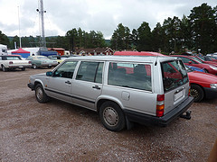 Volvo 745 GLE-PKT