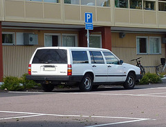 Volvo 745 GLE-PKT