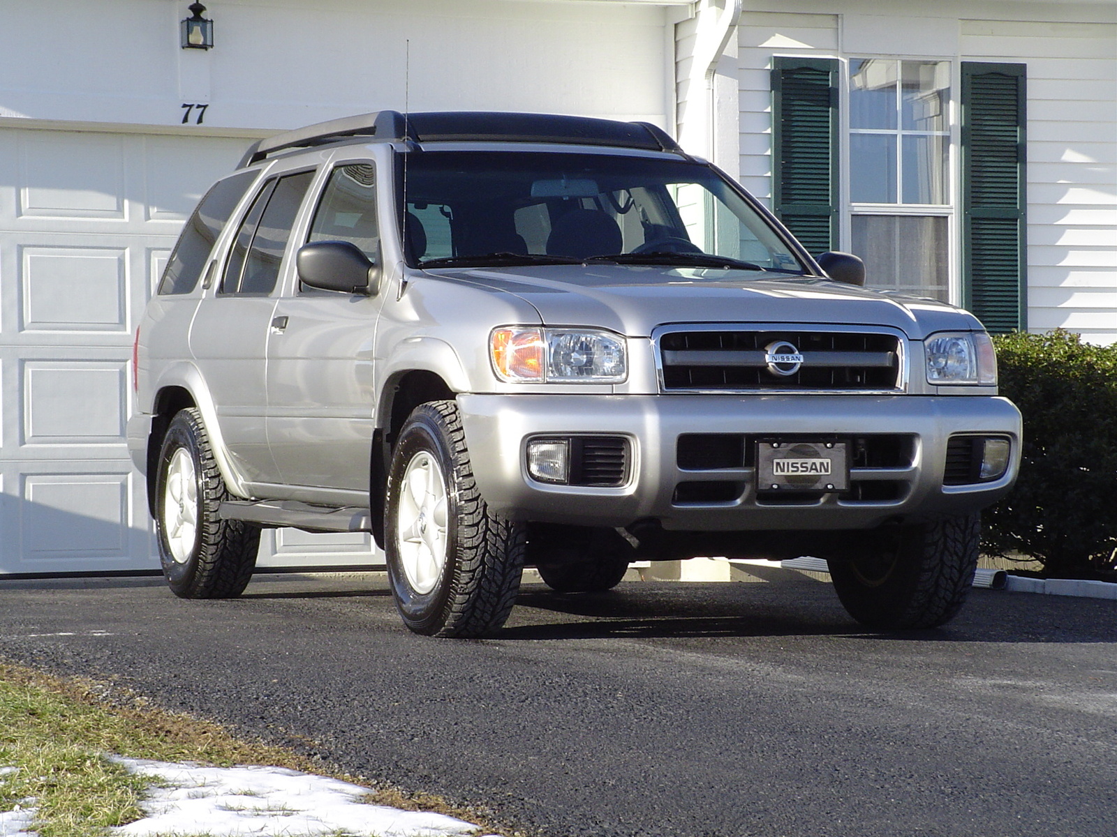 Nissan 4Runner SE-V6