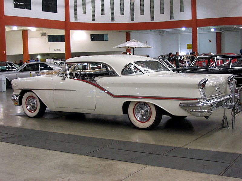 Oldsmobile 98 Starfire Holiday Coupe