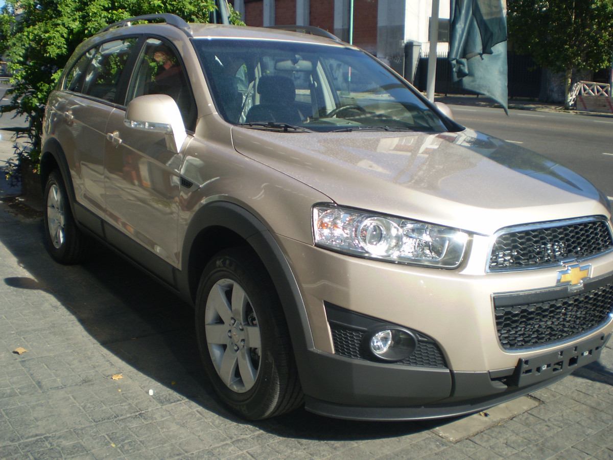 Chevrolet Captiva LS