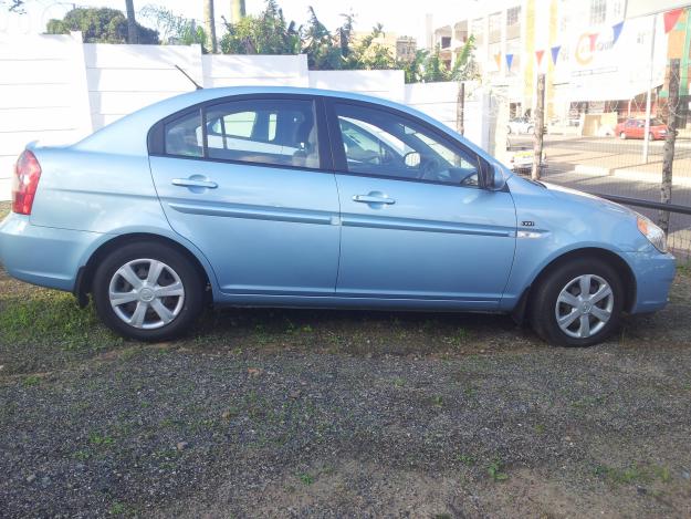 Hyundai Accent 16 GLS Hyundai Accent 16 GLS