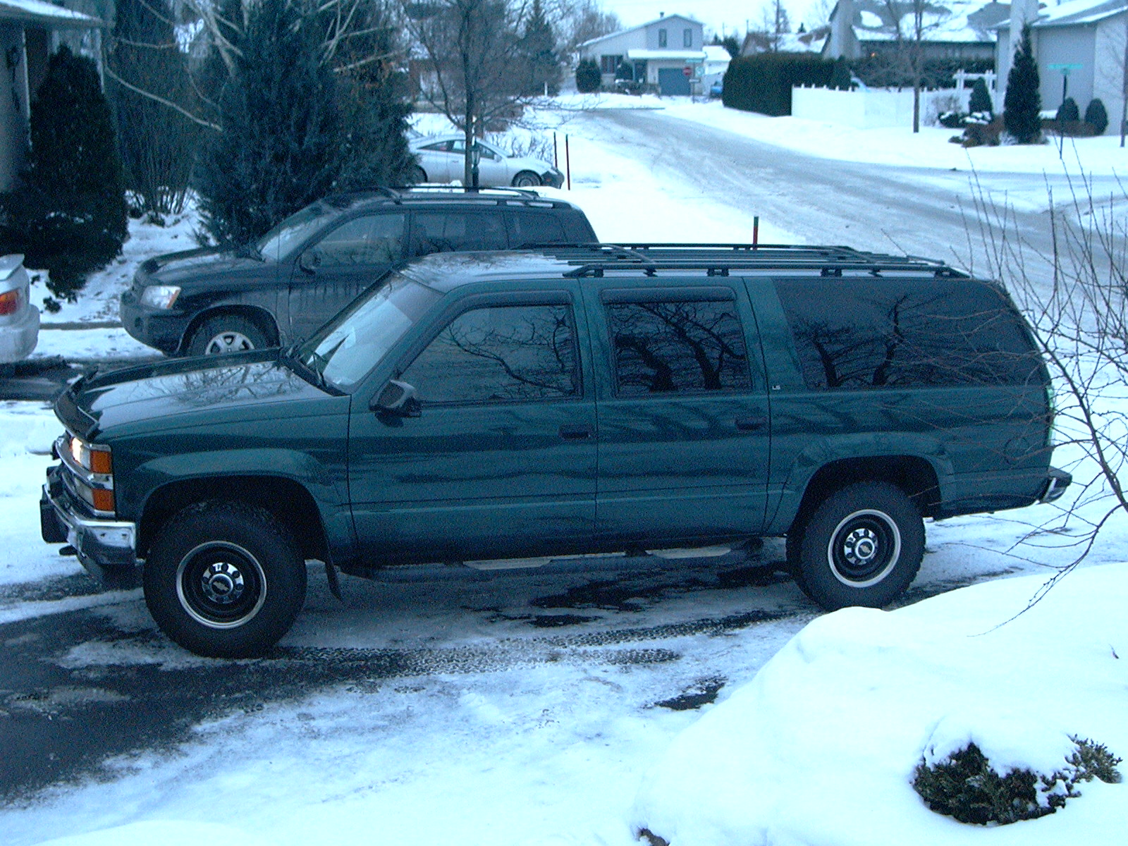 Chevrolet K2500 Suburban