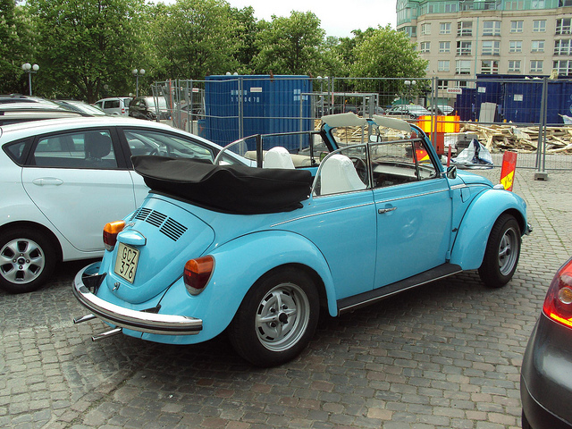 Volkswagen 1303 LS Cabriolet