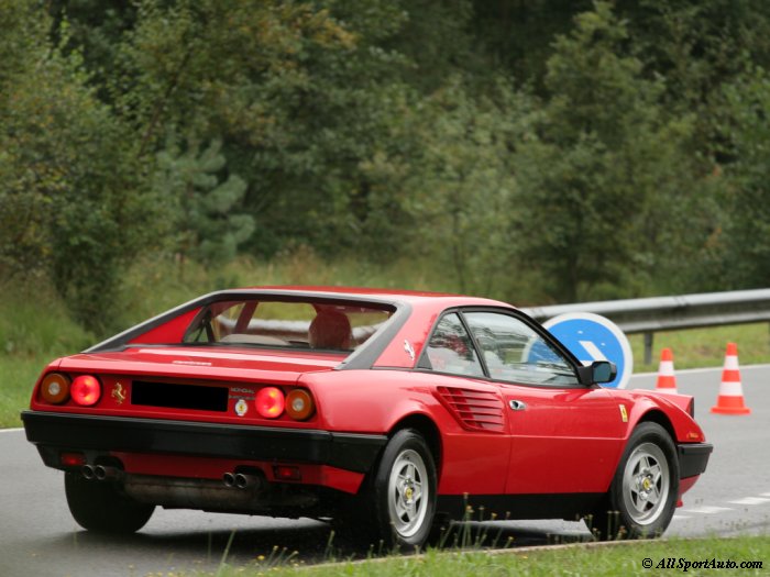 Ferrari Mondial 8