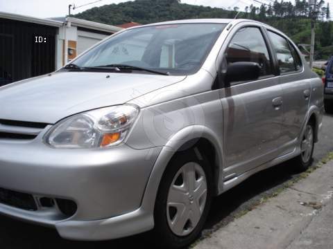 Toyota Echo VVT-i