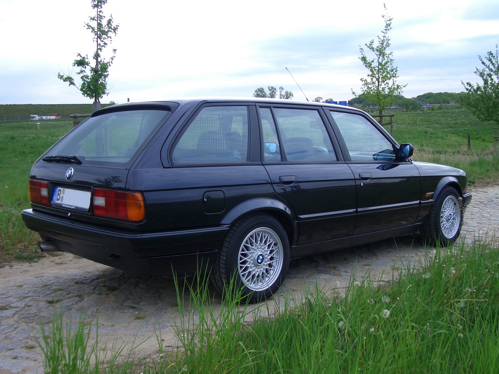 BMW 325i Touring