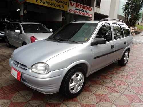 Chevrolet Corsa Wagon 10 16V